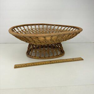 Vtg Tan Brown Wicker Rattan Footed Basket Fruit Decor Tabletop 14x12 inch READ